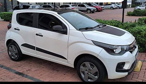 FIAT MOBI 1.0 EVO FLEX LIKE. MANUAL FIAT MOBI 1.0 EVO FLEX LIKE. MANUAL